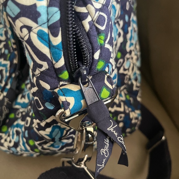 Vera Bradley Blue and Green Travel Bag - Picture 5 of 6